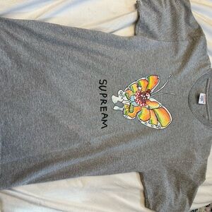 Supreme t-shirt